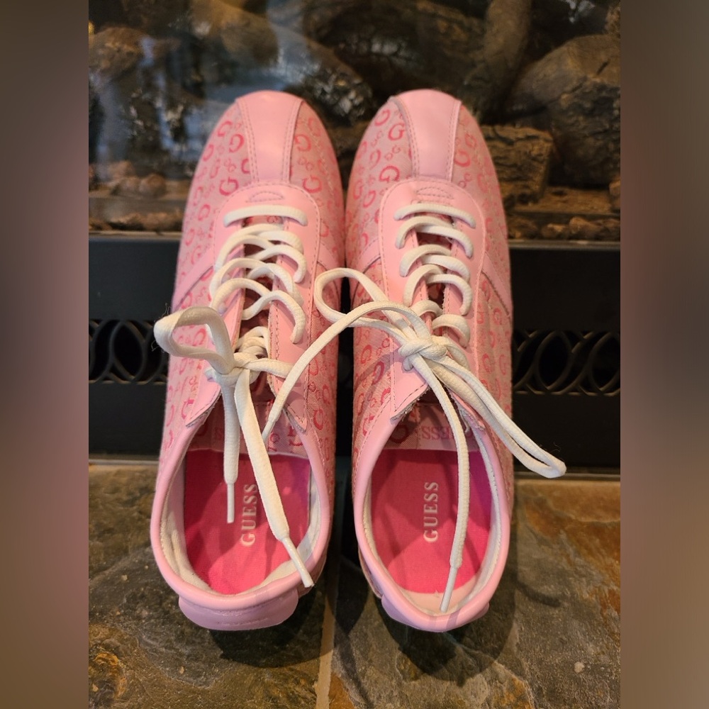 Guess y2k Pink Mono Mania Lace Up Sneakers with all-over Guess Logo size 9